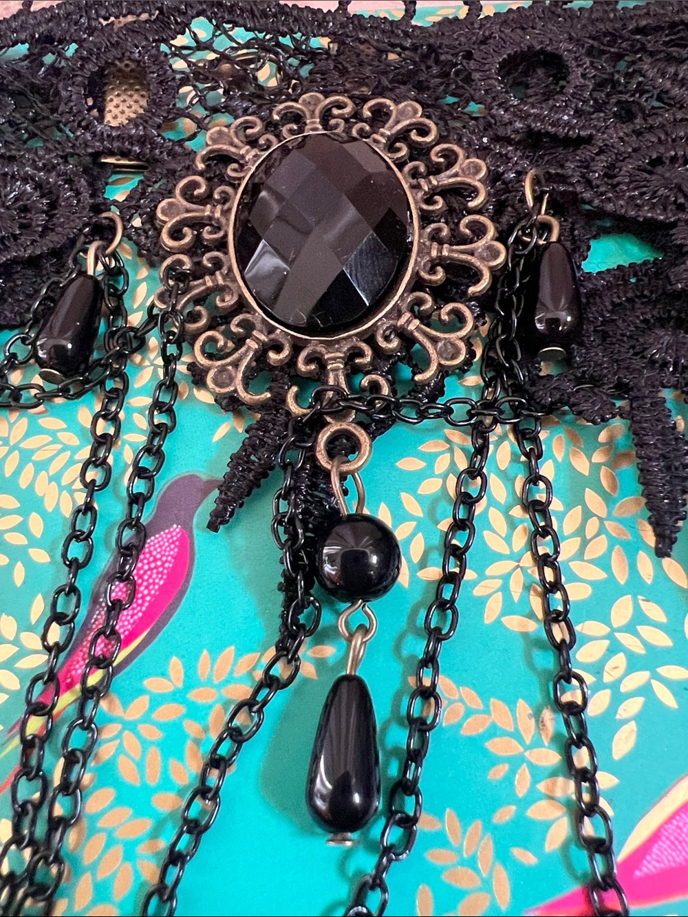 Black Victorian Lace Choker and Bracelet Set🧙🏼♀️ - Picture 4 of 10